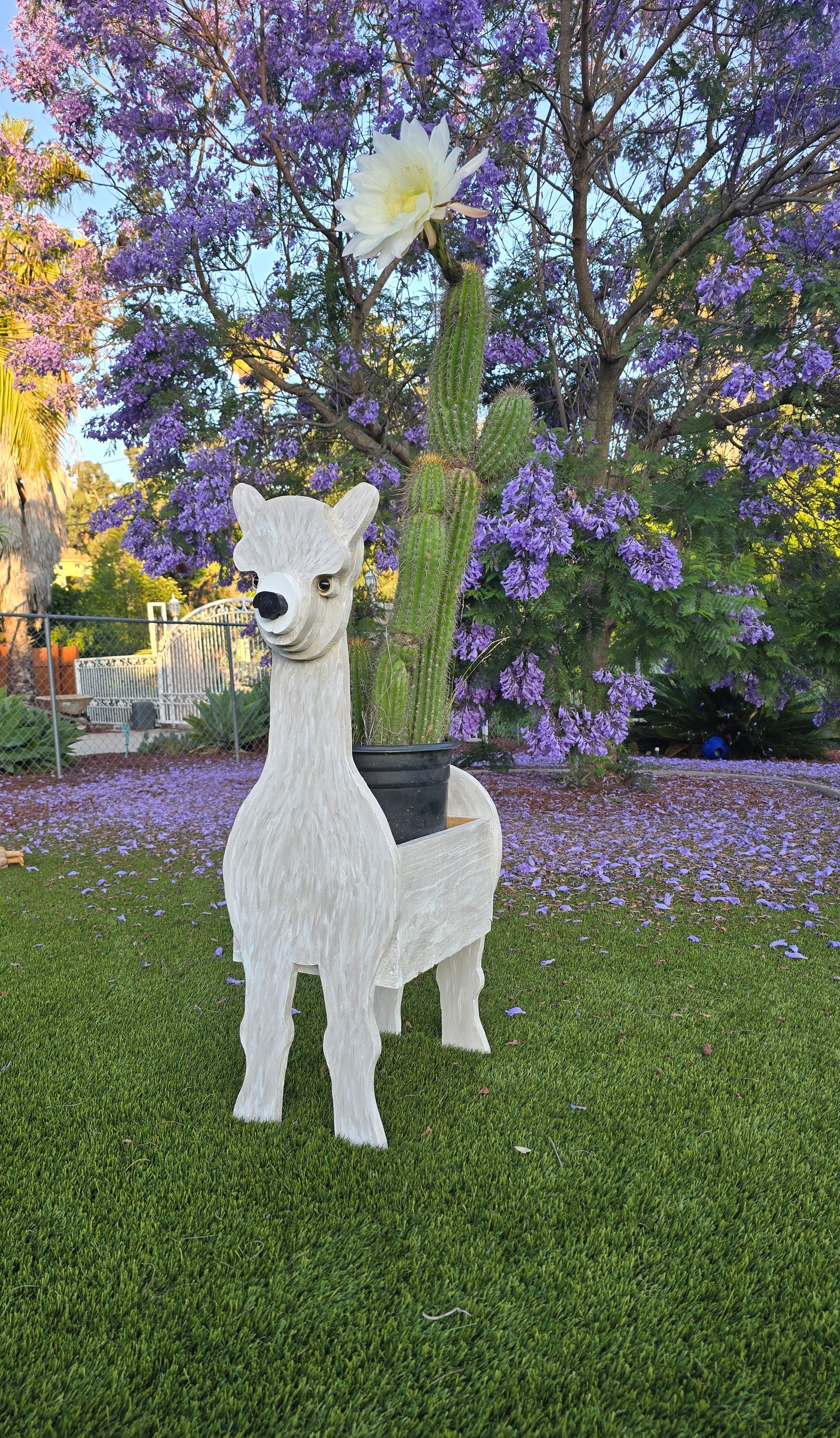 Alpaca Planter Box
