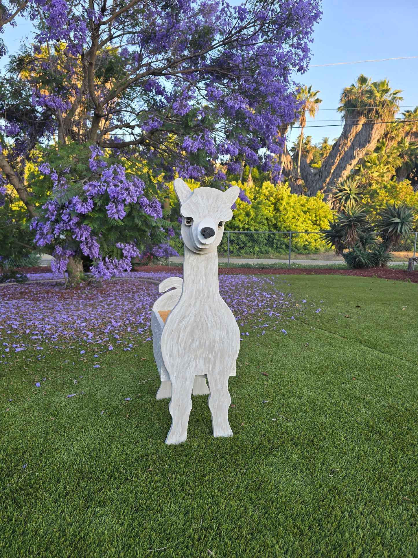 Alpaca Planter Box