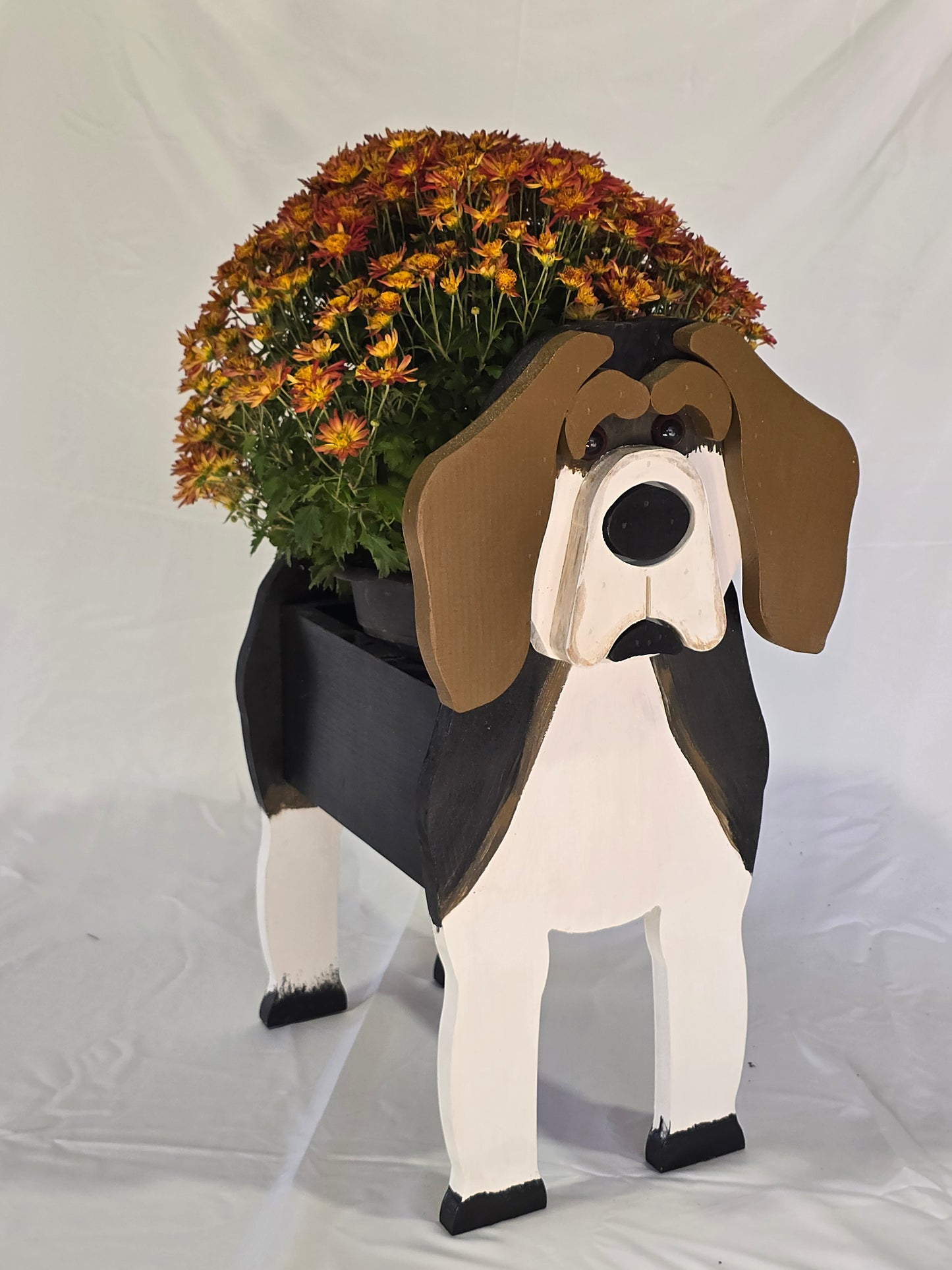 Beagle Planter Box